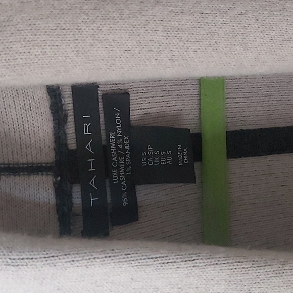 Tahari Sweater Coat, size S Grey and Pink - Picture 2 of 4